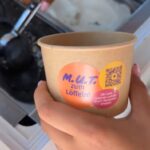 Eisbecher aus Pappe