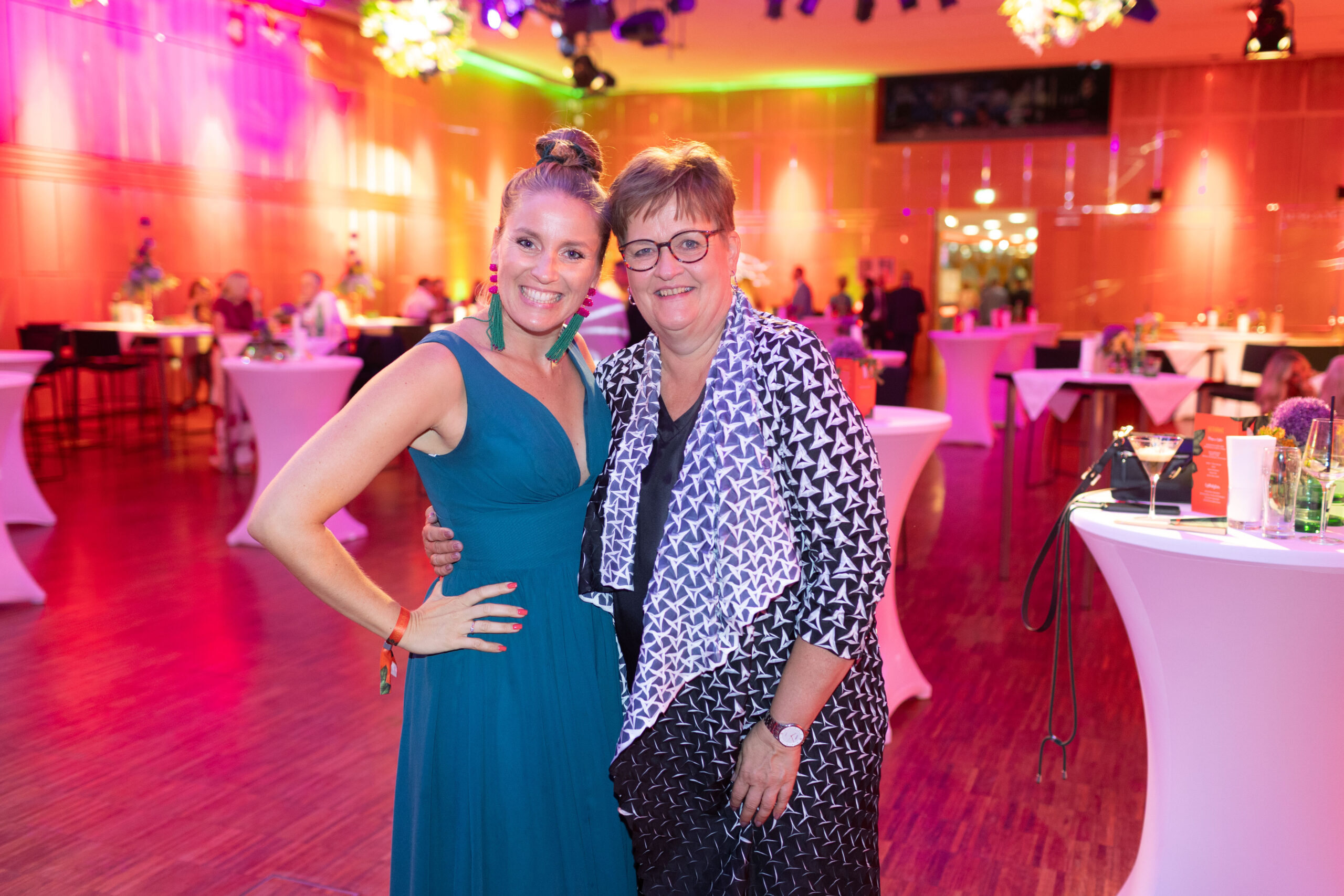 Wirtschaftsbund Sommergala 2026: UNIKAT Events mit Hostessen und Models vor Ort im Einsatz